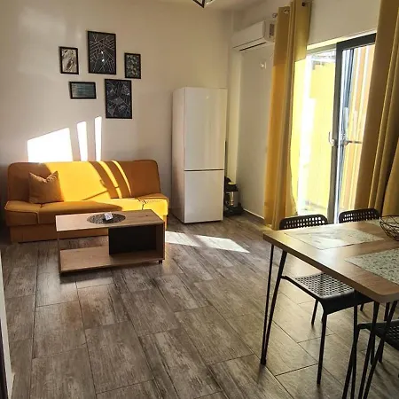 M&d Sara Apartament *