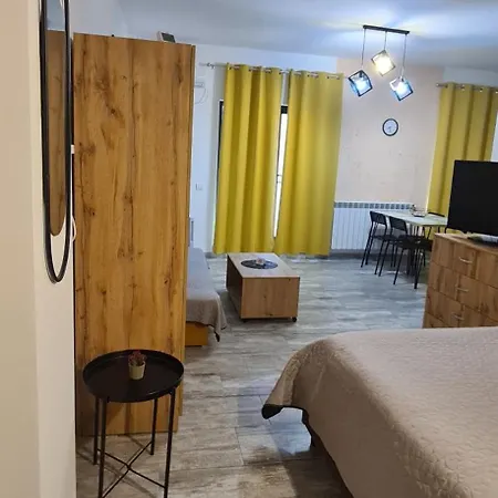 Appartamento M&d Sara Năvodari